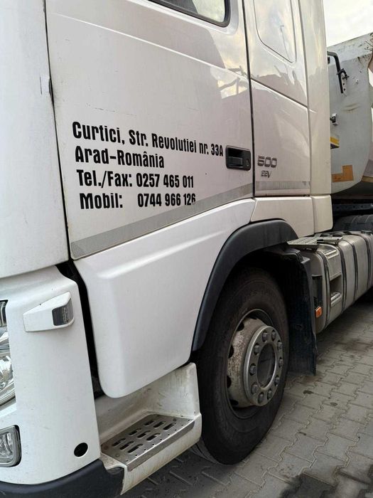 De vânzare cap tractor VOLVO