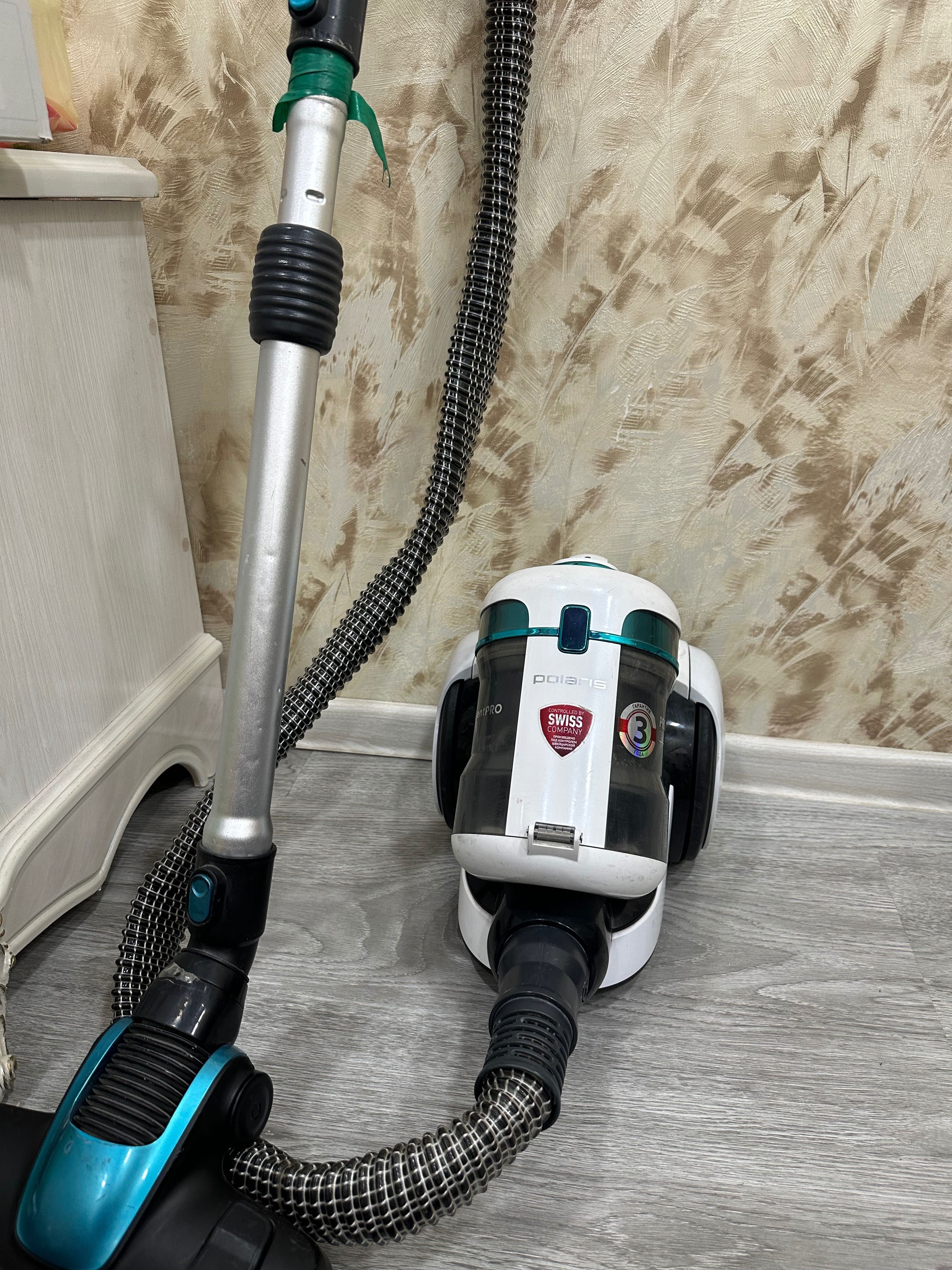 Пылесос Polaris  PVC 1834 silent 1800w