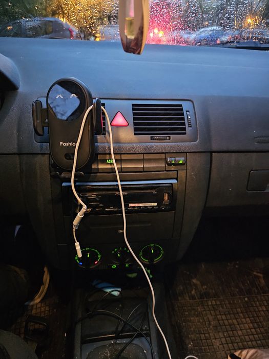 Škoda Fabia 1.4 16V Elegance 2001 – AC funcțional, 4 geamuri electrice