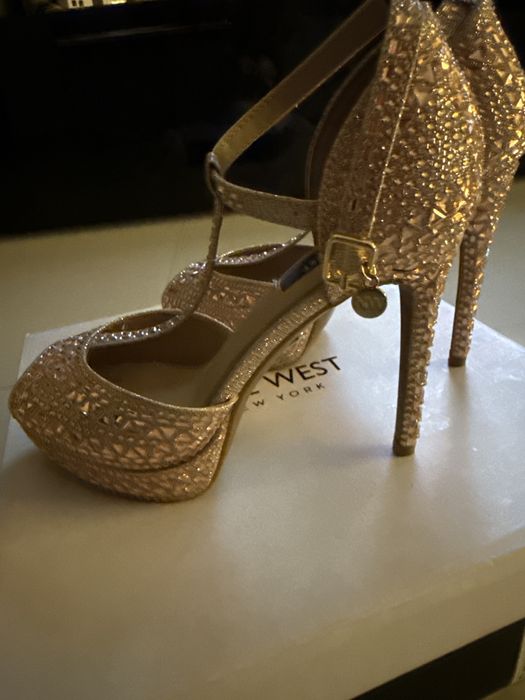 Sandale Nine West rose gold, masura 37