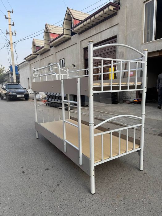 Bolalar uchun 2 etajli kravat