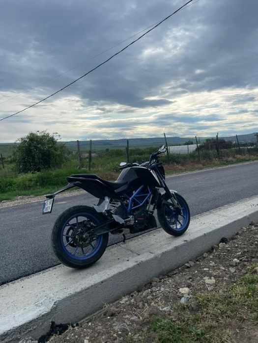 ktm duke 125 2013