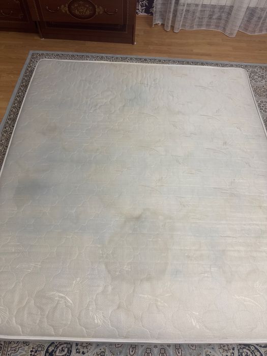 Продам матрас 180*200 б/у