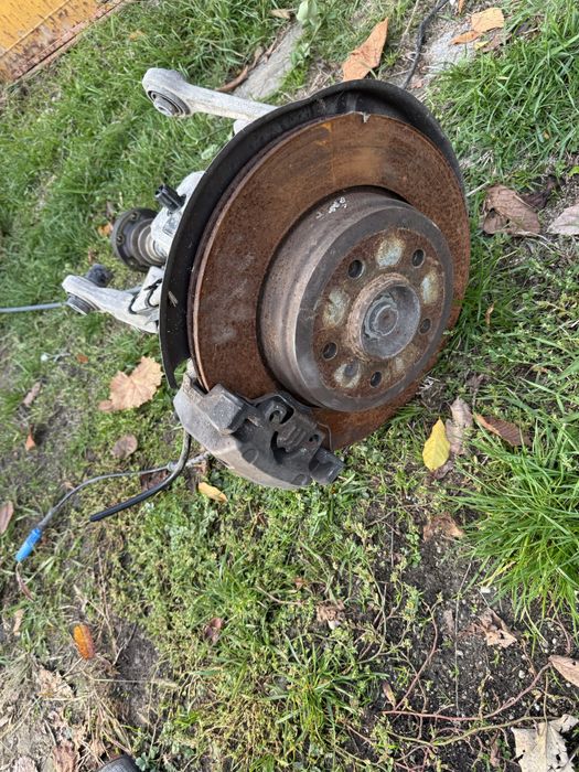 Продавам части за bmw e61