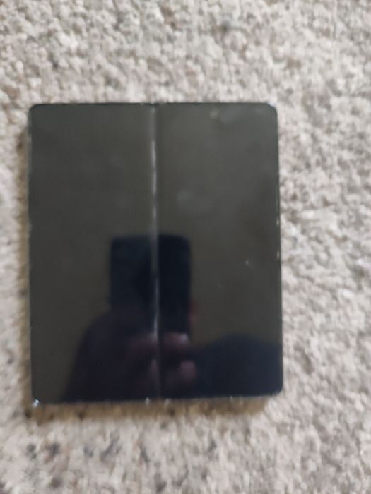 Vând Display, piese sau întreg Samsung zfold 4
