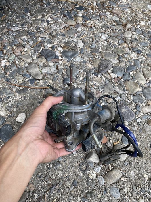 Моновпрыск Ниссан Примера Р10 2.0