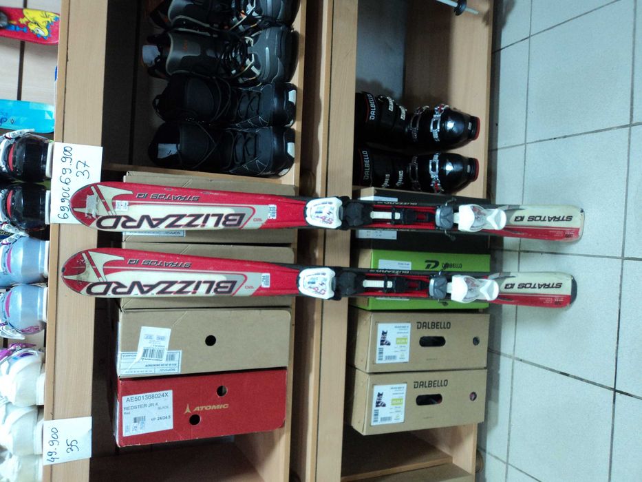 Не новые подростковые лыжи BLIZZARD м-ль STRATOS IQ с кр-ми MARKER4.5