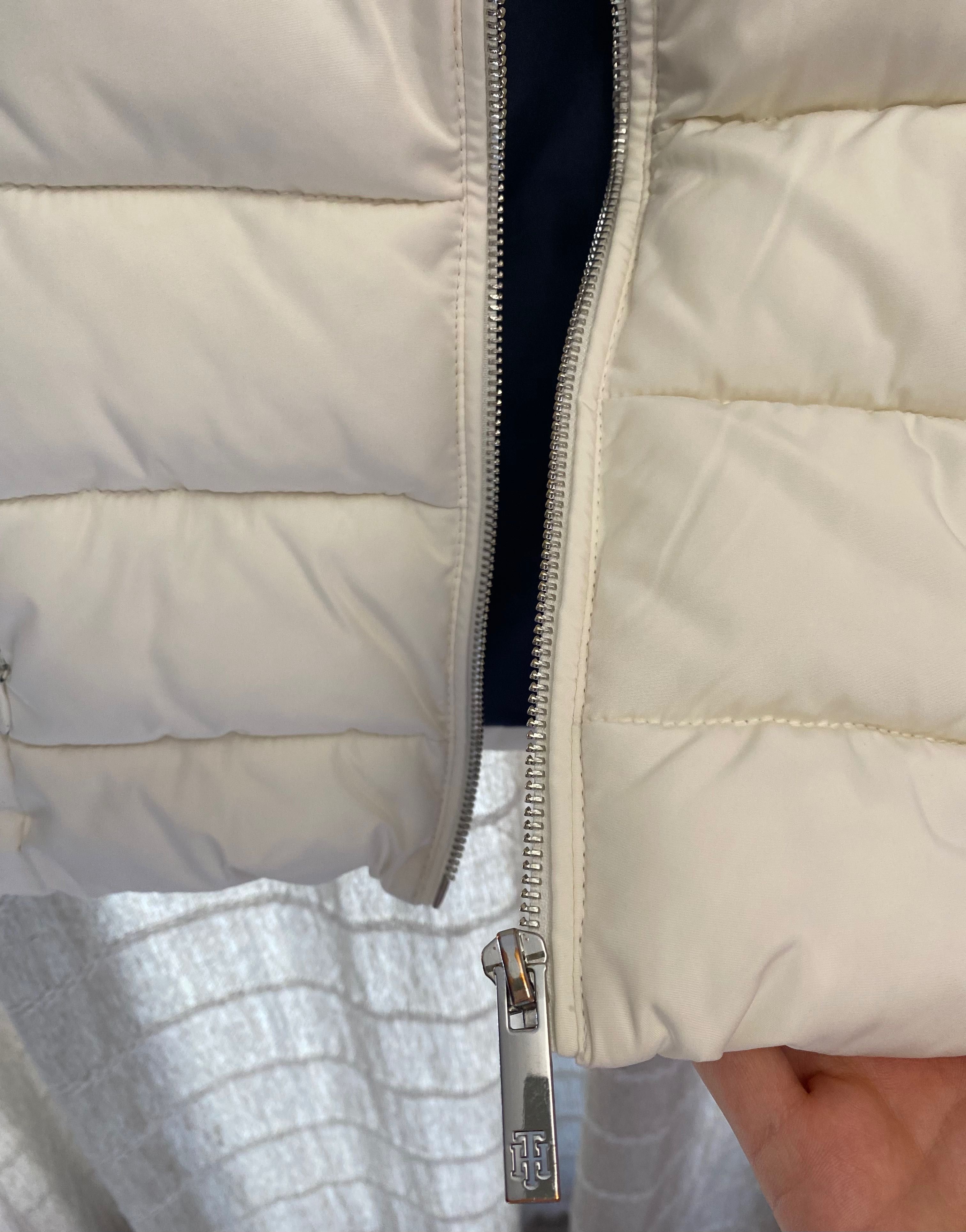 Бял елек Tommy Hilfiger