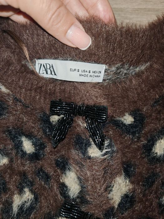 Pulover Zara cu fundițe