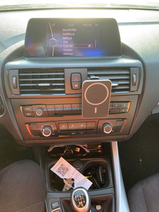 Vand BMW Seria 1 - 1.6 Benzină, An 2012