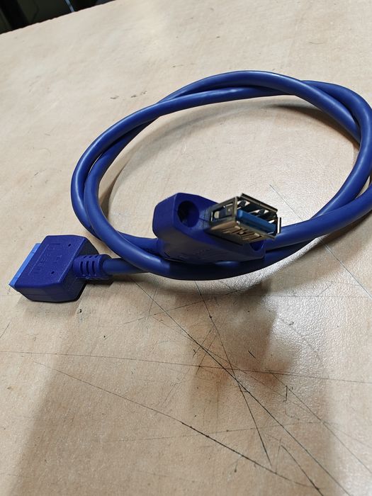 Кабел за USB 3.0 панел на кутията