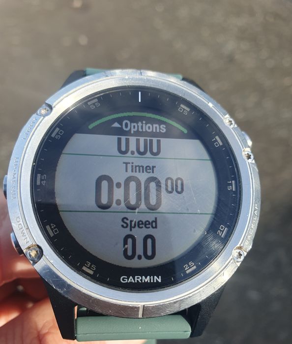 Часовник Garmin Fenix 5Plus