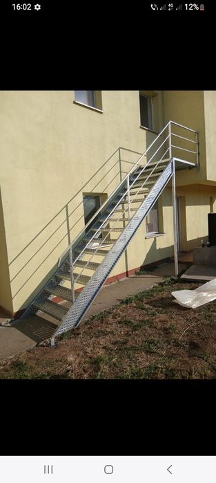 De vânzare scări zincate confecții pe comandă la cererea clientu,102x8
