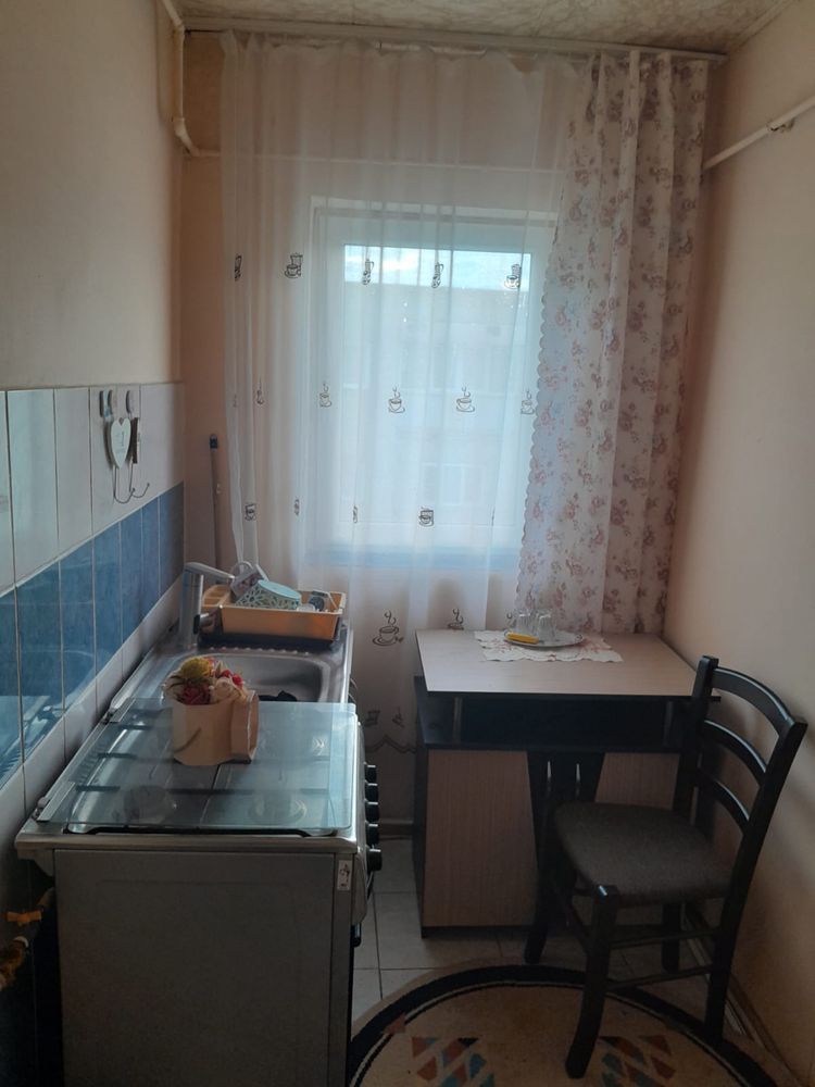 Vând Apartament doua camere