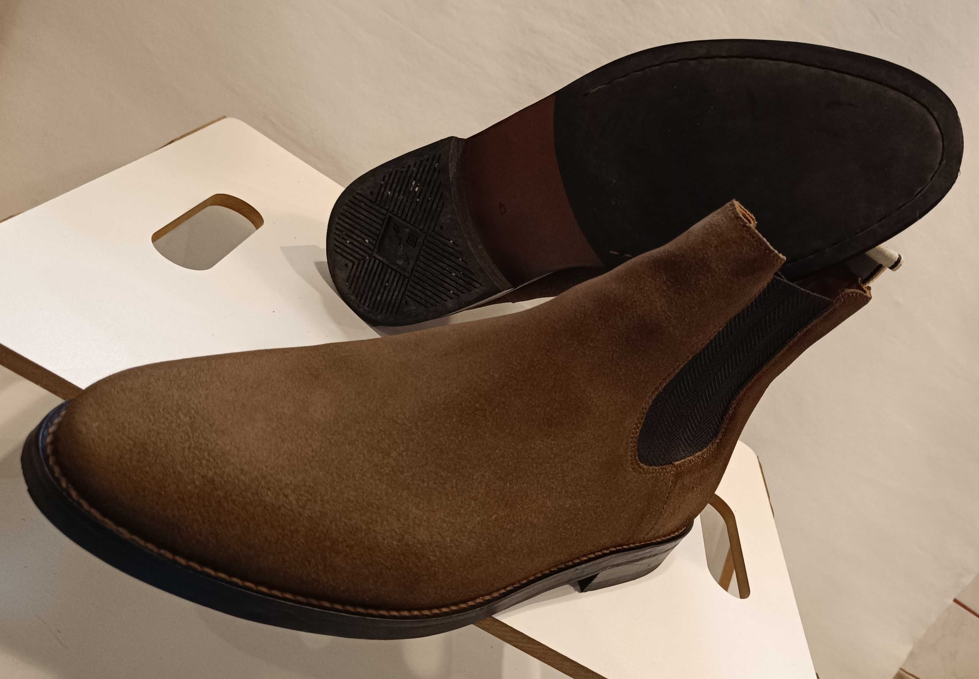 Ghete chelsea 44 plain toe suede GANT NOI piele naturala moale