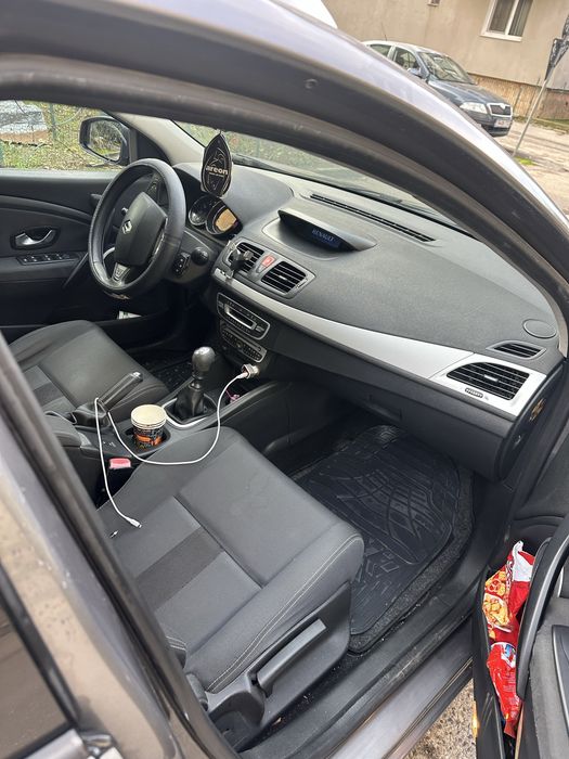 Renault Megane 3 ( passat) Audi)