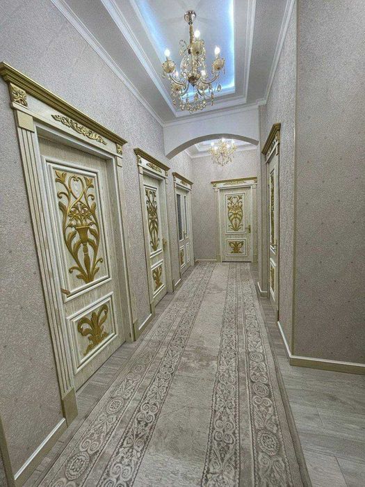 Продаётся срочно 3-х комнатная (92кв.м) на Дархане.М-Улугбекский район