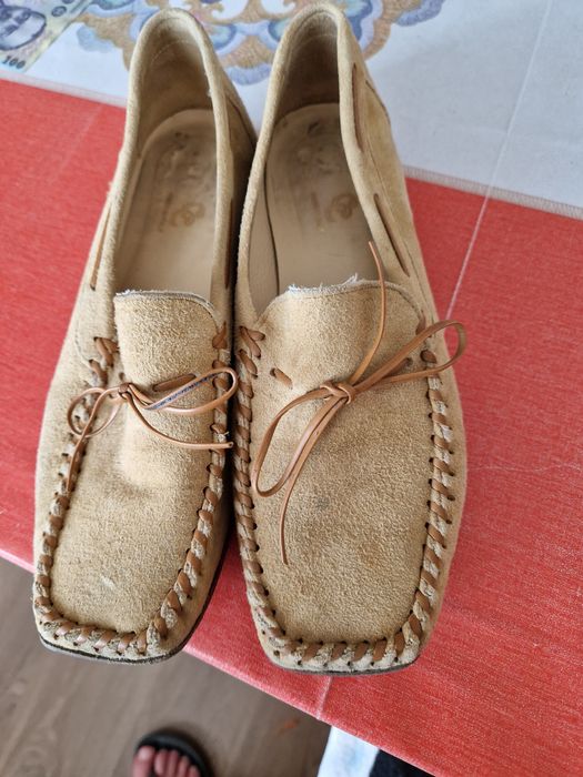 Pantofi dama,de culoare crem,foarte comozi.!