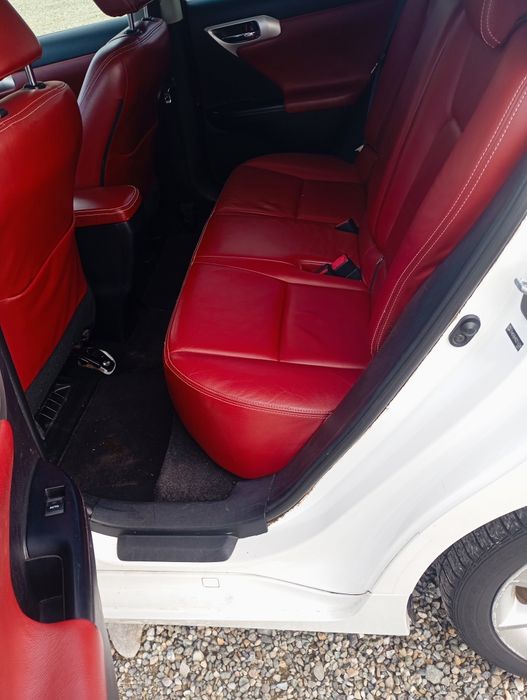 Lexus CT 200h hibrid 2013