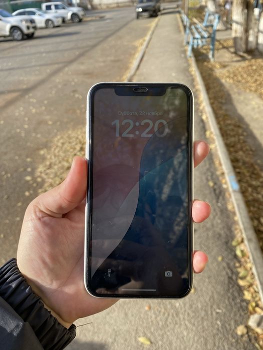 Айфон хр 128гб 75% без минус