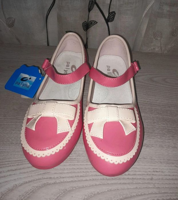 pantofi  noi nepurtate