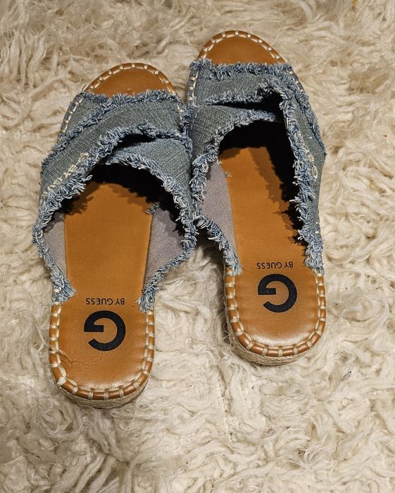 Оригинални чехли тип еспадрили GUESS