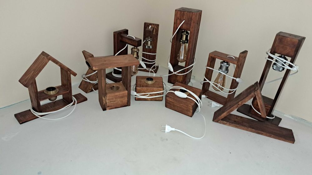 Ръчно изработеени лампи от дърво