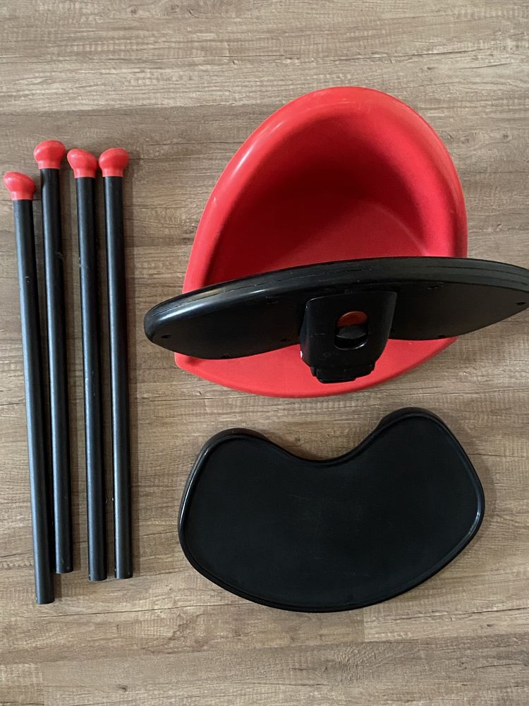 BabyBjorn - Scaun de masa bebe - rosu / negru