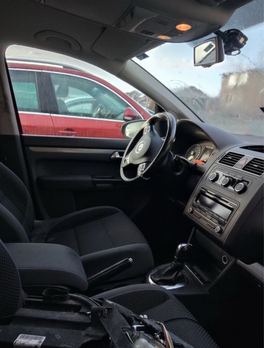 На части Vw Touran Dsg автомат 1.6 tdi Cay 7 ск Фолксваген Тоуран