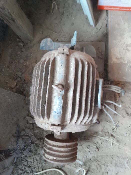 Двигатель 380 сатылады рабочий