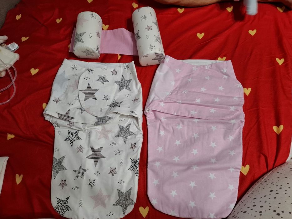 2 Sisteme de infasat( sac dormit bebe ) + perne anti răsturnare bebe
