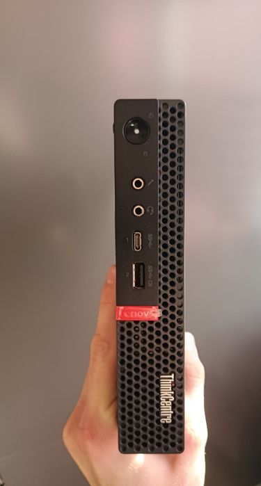 Lenovo ThinkCentre M720q