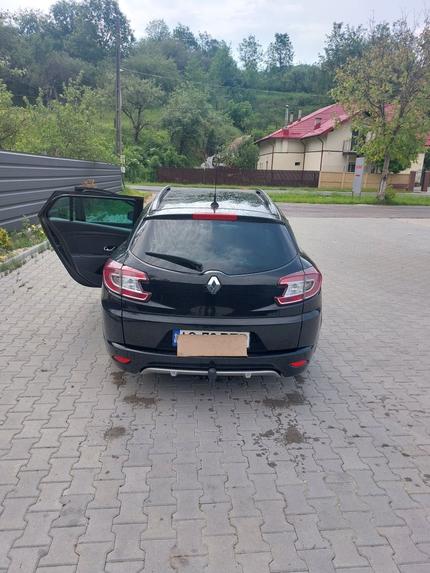 Renault megane 3 1.5  110cp gt line  spot