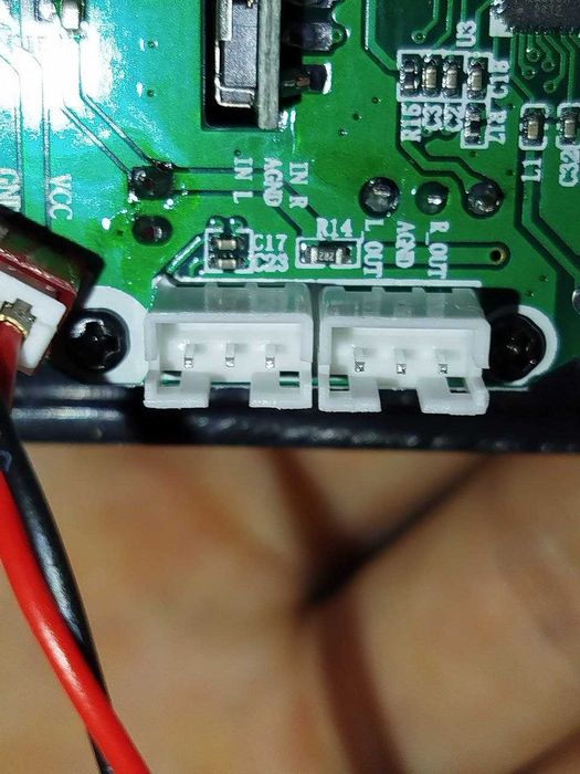 Усилитель стерео 2 канала.