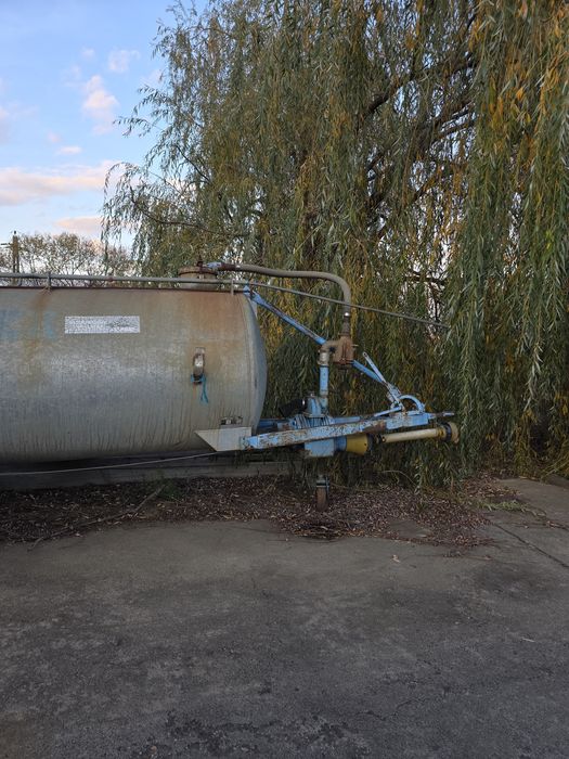 Vidanja 3000 de vinzare