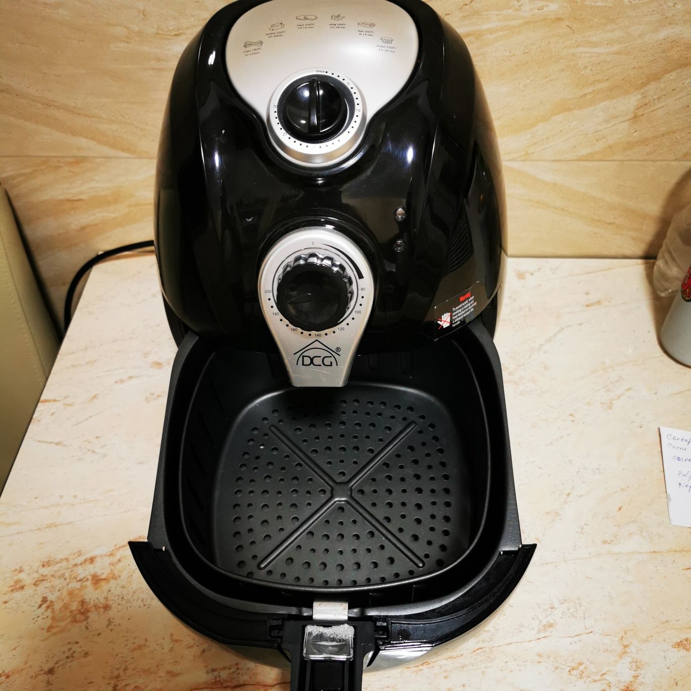 Airfryer     DCG