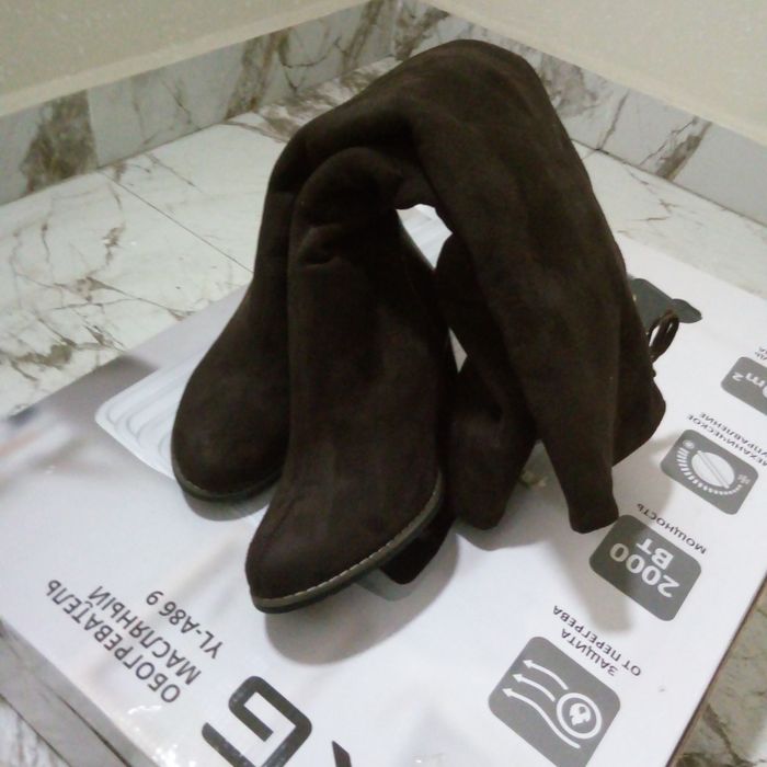 Продаю женские сапоги PAKHALINA.