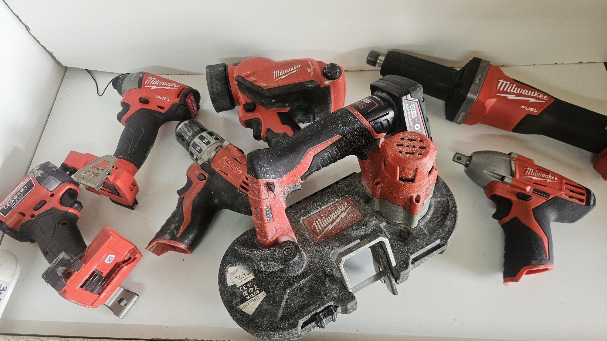 Scule milwaukee impact filetanta flex m18 baterii