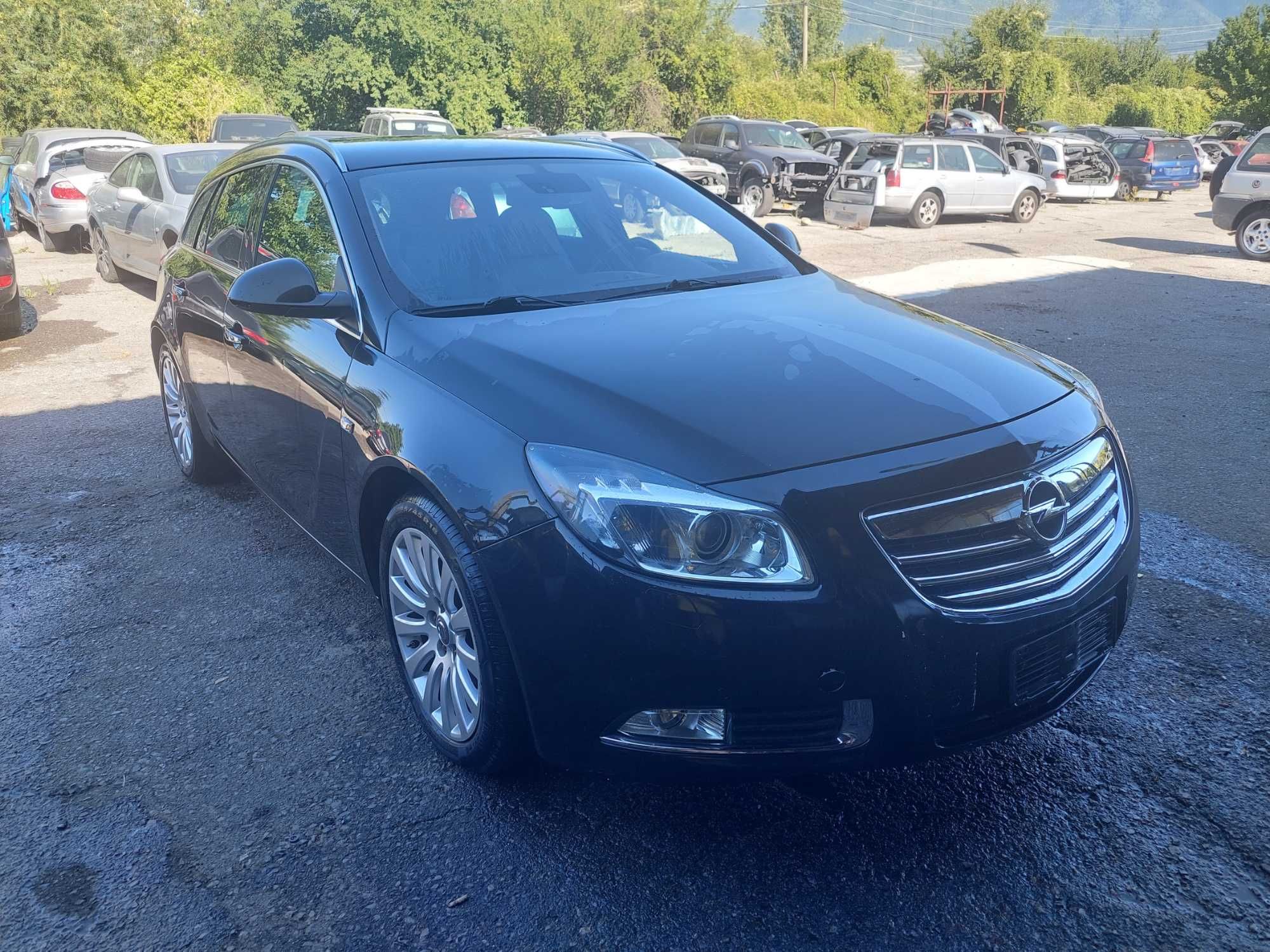 Opel Insignia 2.0 cdti , Опел Инсигния на части! 
Юни 2010, Комби