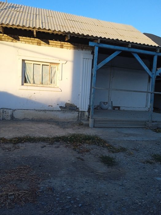 Аренда жилого дома 4 комнатная  долгосрочно