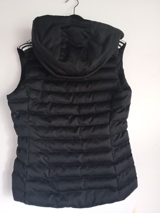 Vestă Adidas - mărime 38 - in stare perfectă