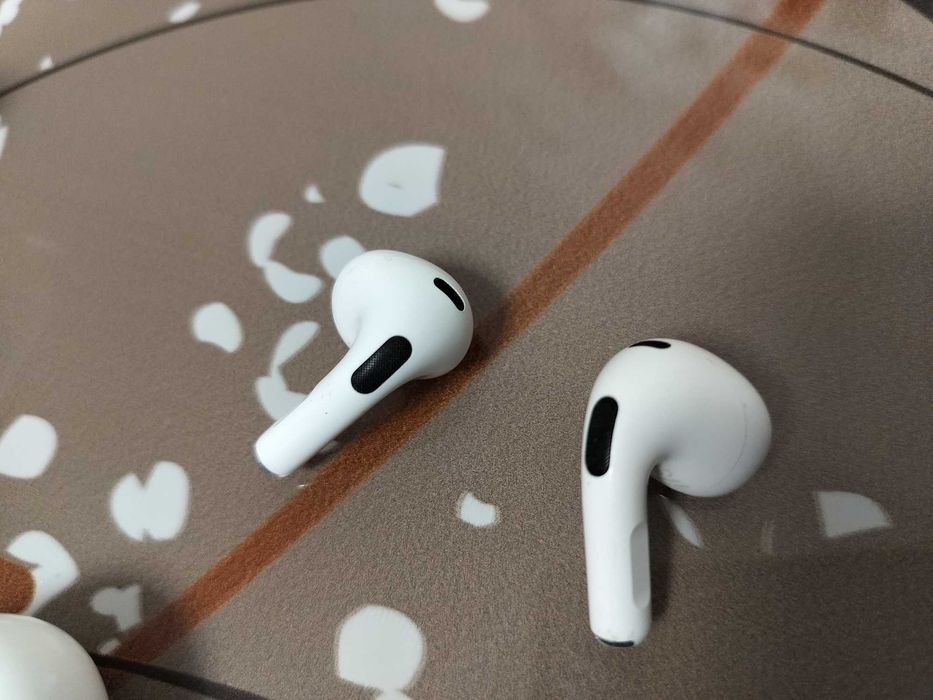 Casti In Ear Wireless Apple AirPods 3 MagSafe Charging Case Originale