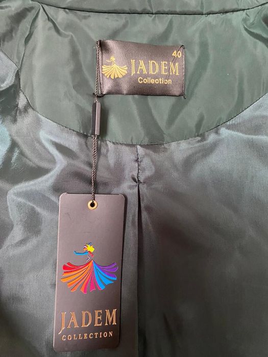 Жаңа куртка сатылады