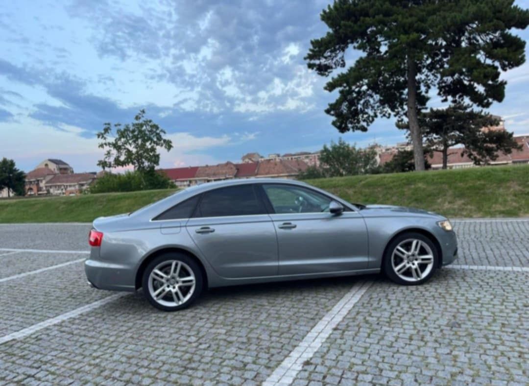 Vând Audi A6 Metrix An 2013/12 Diesel