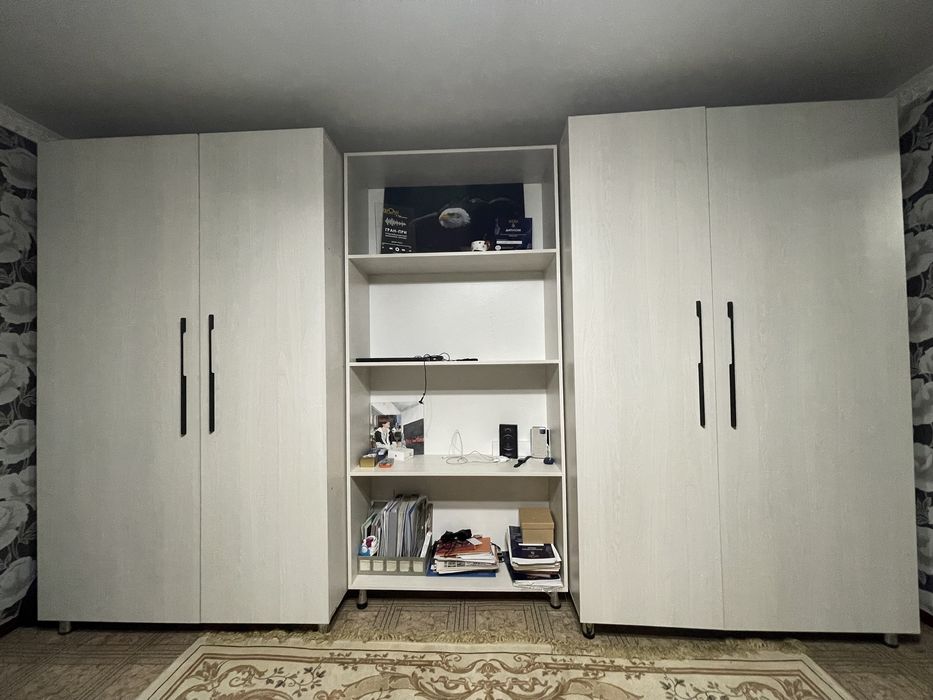 Большой Новый Шкаф