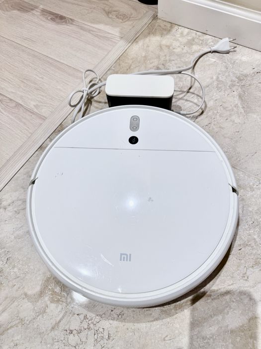 Робот - Mi Robot Vacuum Mop - самостоятелно или с резервни части