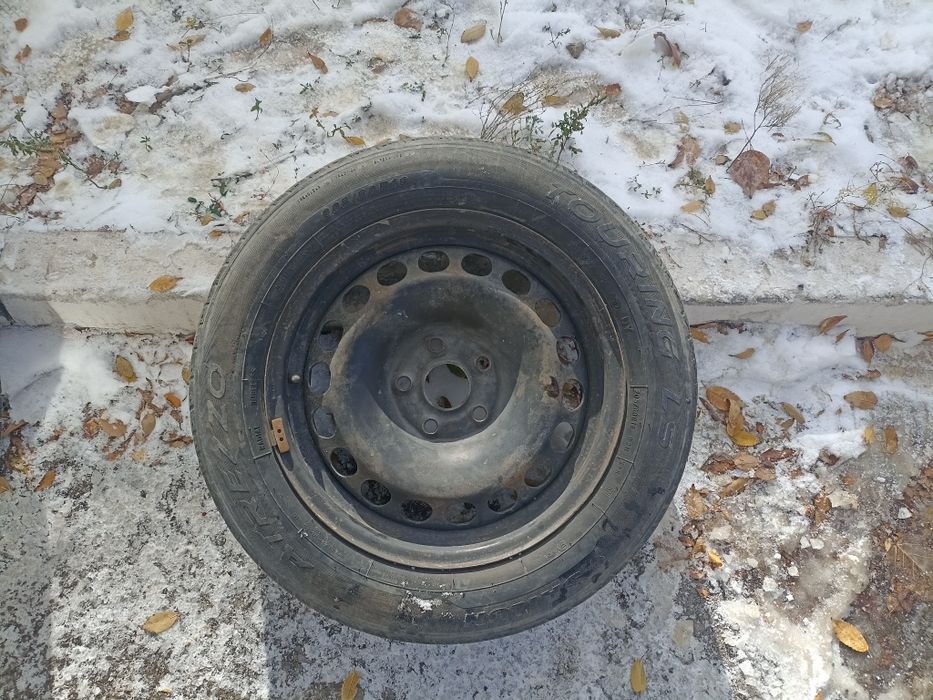 Продам штампованный диск R16
