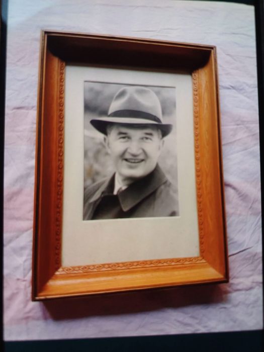 Tablou vechi Ceaușescu