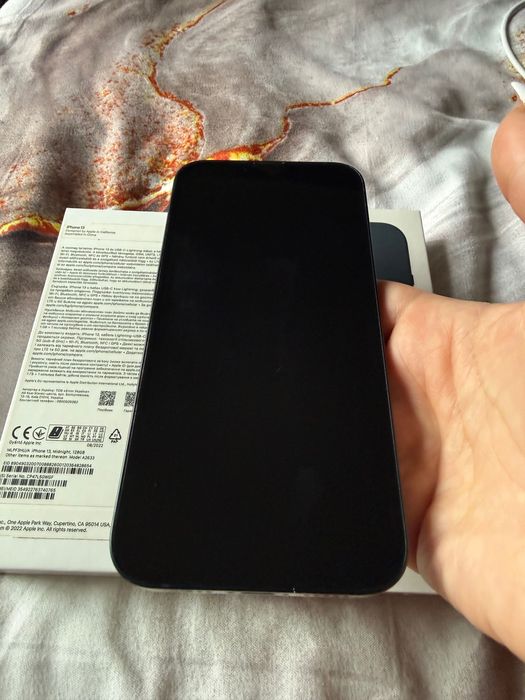 iPhone 13 midnight 128гб