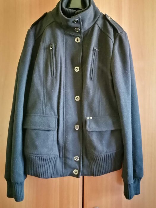 Vand scurta dama, din stofa groasa,  ESPRIT